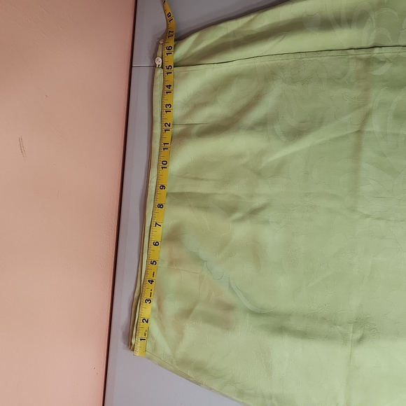 Vintage Tommy Bahama Tropical Floral Pastel Lime Green Large Wrap Pencil Skirt - Picture 6 of 10